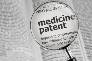 Компании оспаривают патенты Novartis на финголимод