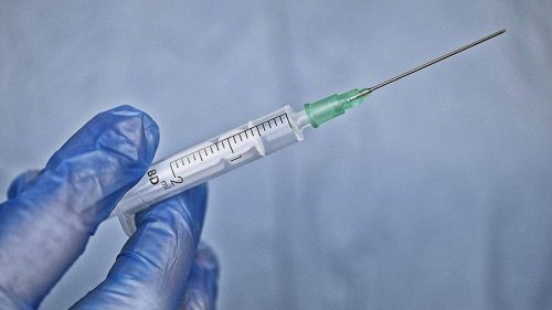 Турция приступила к клиническим испытаниям собственной вакцины от COVID-19