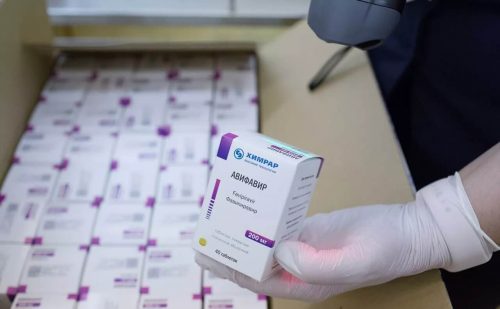 «Химрар»: Подмосковное предприятие намерено удвоить выпуск антикоронавирусного препарата «Авифавир»