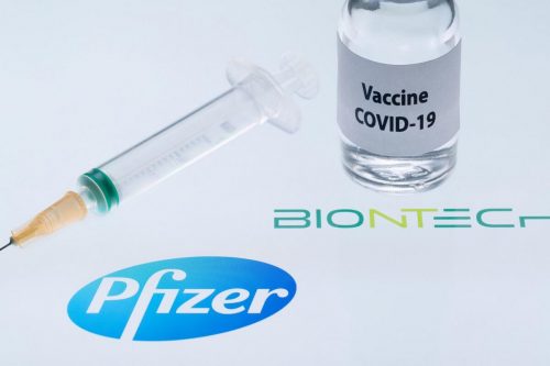 Новые публикации по вакцине Pfizer показали ее высокую эффективность и возможность необычных нежелательных последствий