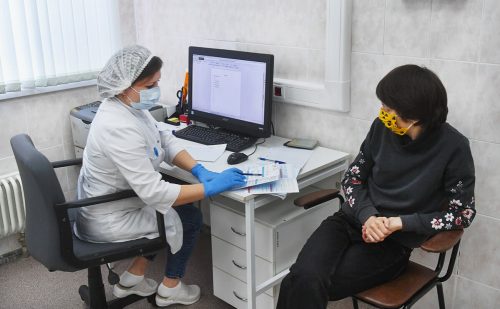 В России стартовала выдача паспортов вакцинированных