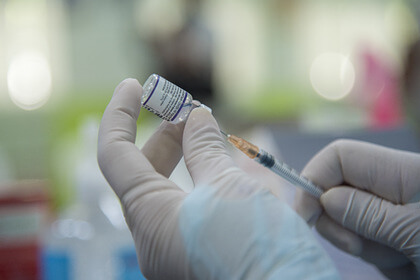Ученые из США сравнили иммунный ответ на вакцины Pfizer, Moderna и Johnson & Johnson