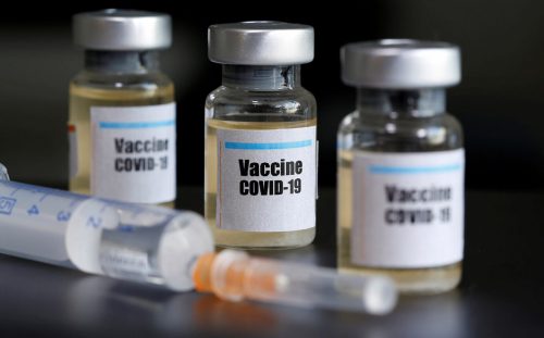 По словам представителя правительства США, программа производства вакцин для COVID-19 будет запущена в стране к концу лета
