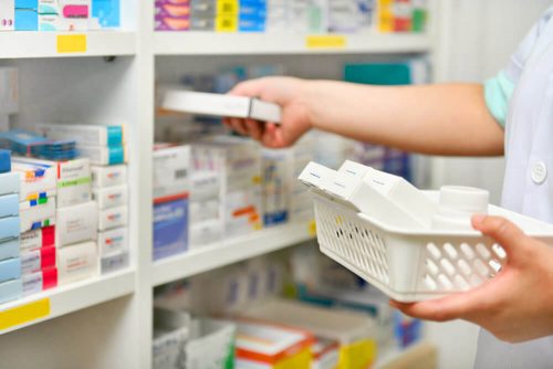 В Минздраве сообщили о старте бесплатной выдачи лекарств от коронавируса