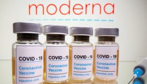 Американский регулятор одобрил вакцину от коронавируса от Moderna