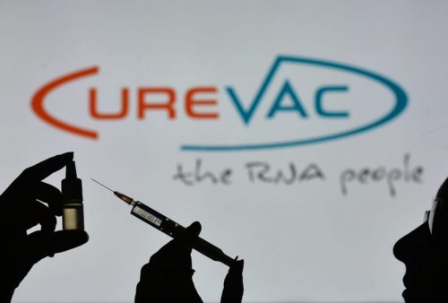 Эффективность вакцины CureVac составила 47%, акции компании упали на 52%