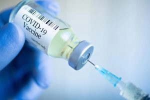 Р-Фарм подала заявку на регистрацию в РФ вакцины AstraZeneca от COVID-19