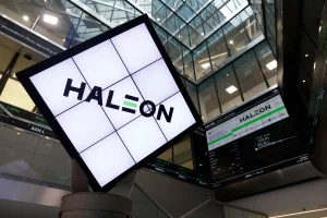 Pfizer вдвое сократит свою долю в Haleon