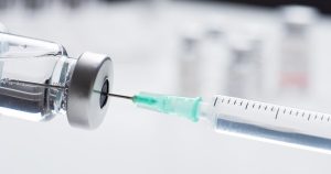 Минздрав РФ разрешил использование двух инновационных вакцин против рака