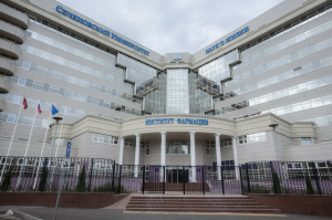 В России создали систему доставки противоопухолевых препаратов в мозг через нос
